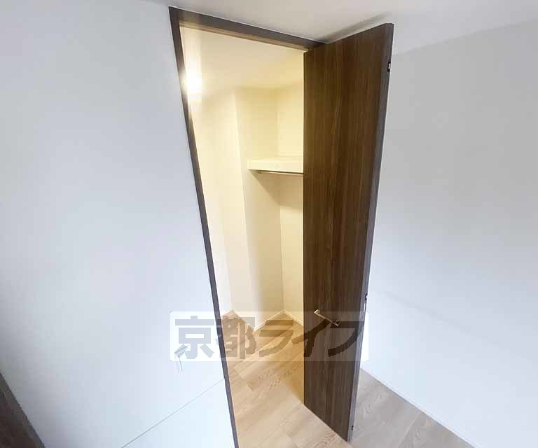 収納　ウォークインクローゼット