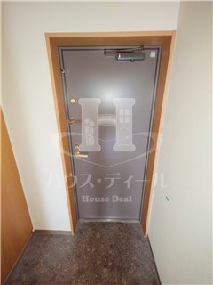 玄関　シンプルで使いやすい玄関です