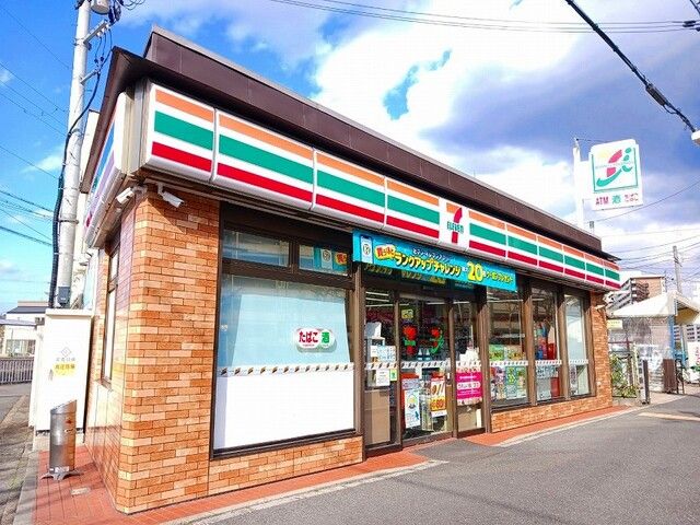 コンビニ　セブンイレブン 京都向島ニュー（コンビニ）まで600m