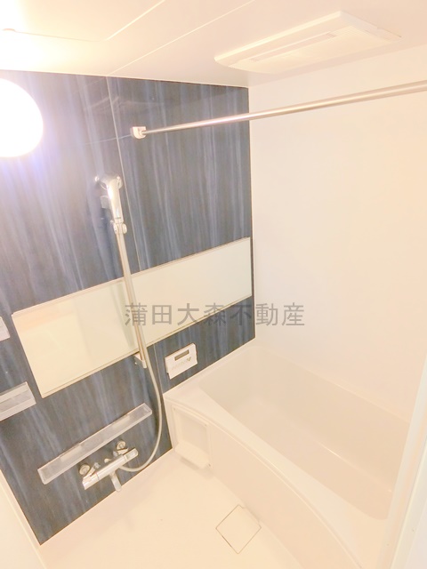 バス・シャワールーム　浴室乾燥機能付きのお風呂