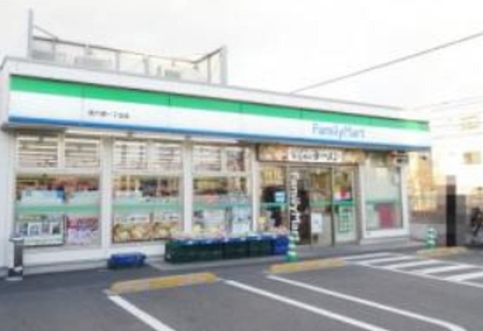 コンビニ　ファミリーマート 西六郷一丁目店（コンビニ）まで421m