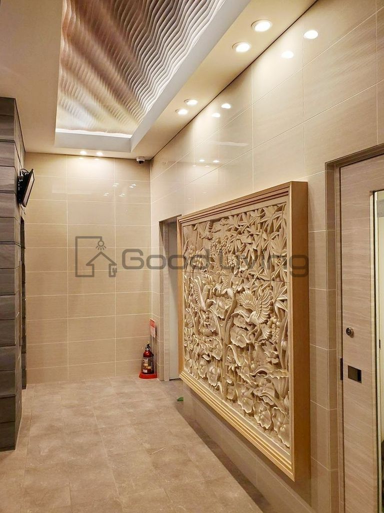 ロビー　我が家へようこそ