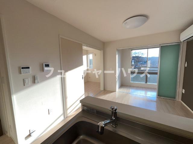 居室・リビング　リビング