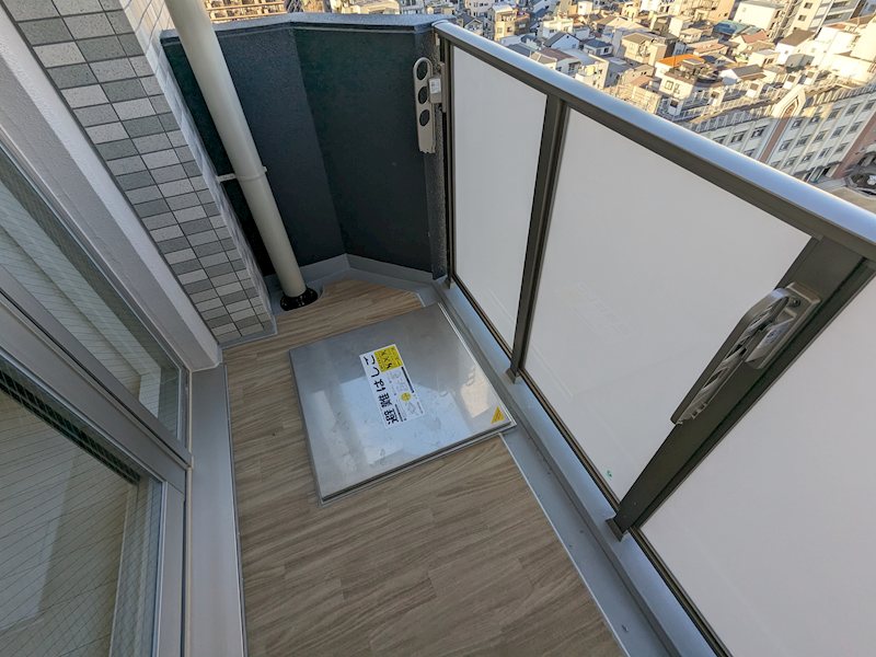 バルコニー