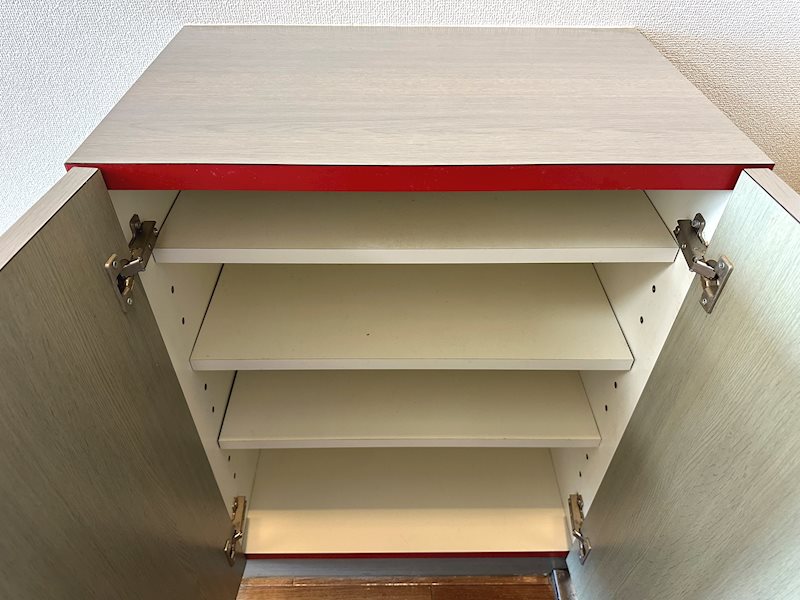 収納　シューズボックス