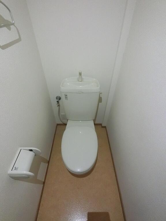 トイレ　別号室の参考画像です♪