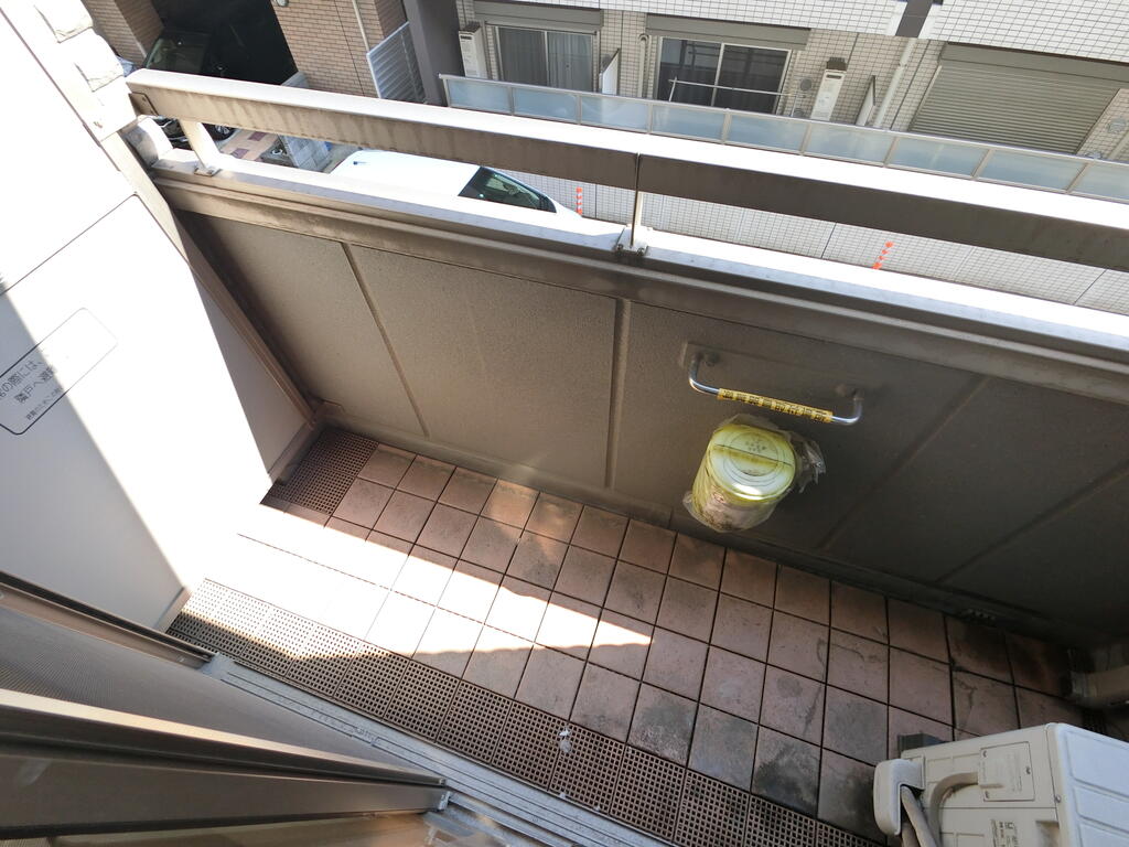 バルコニー　別号室の参考画像です♪