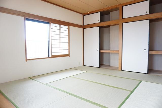 居室・リビング　和室８帖