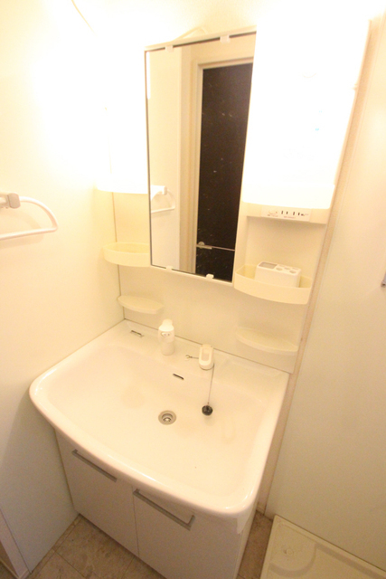 洗面設備　シャンプー可能です