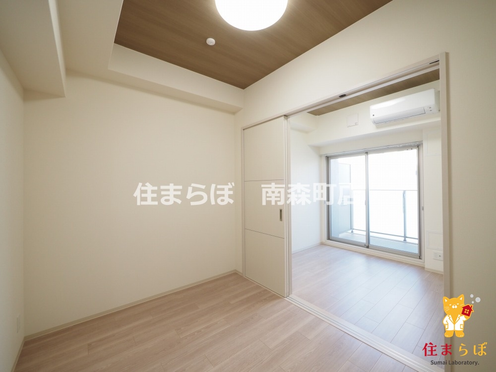 居室・リビング　「“合う暮らし”を、LINEで一緒に描こう。」