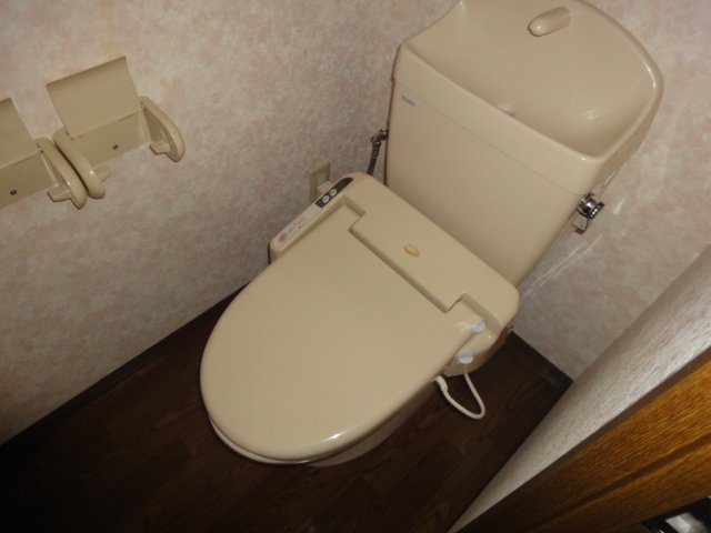 トイレ　シャワー付トイレ（イメージ）