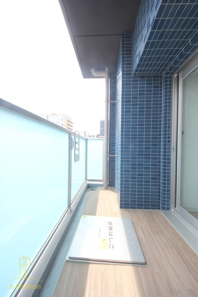 バルコニー　プレサンス心斎橋ソレイユ