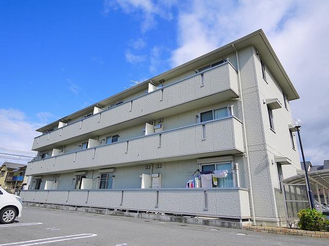 建物外観　外観は落ち着いています