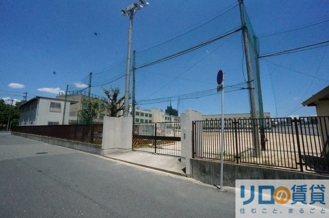 中学校　大阪市立東淀中学校（中学校）まで3510m