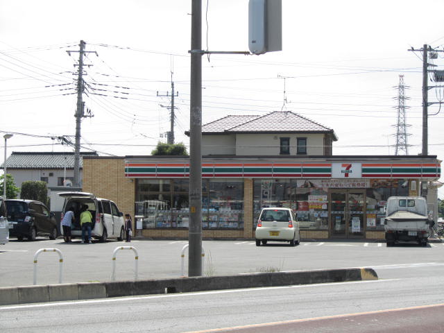 コンビニ　セブンイレブン宮代川端店（コンビニ）まで777m