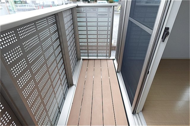 バルコニー　バルコニー