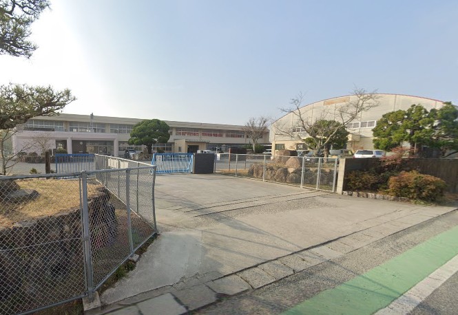小学校　総社市立総社東小学校（小学校）まで1429m