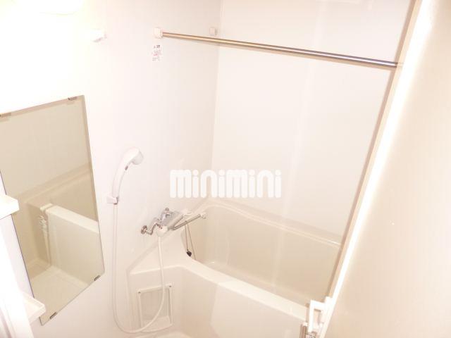 バス・シャワールーム　浴室乾燥機付き