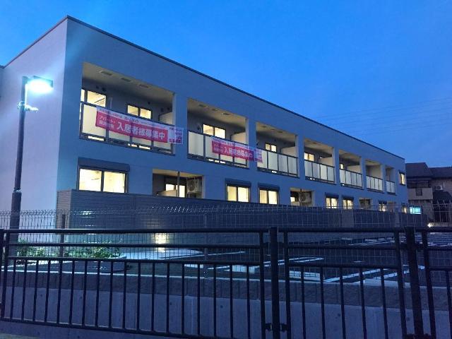 その他共有部分　外観写真（夜）