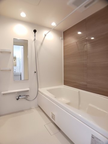 バス・シャワールーム　お風呂で日々の疲れを落としましょう