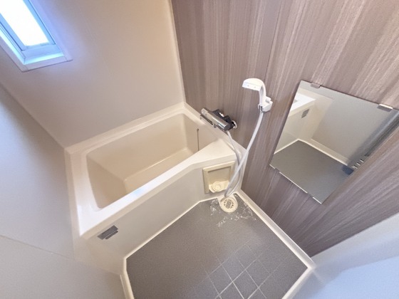 バス・シャワールーム　バス