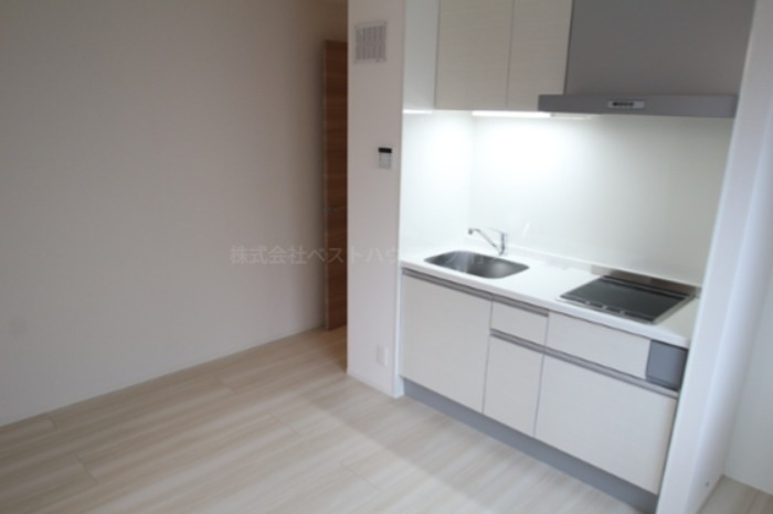 キッチン　IHクッキングヒーターです