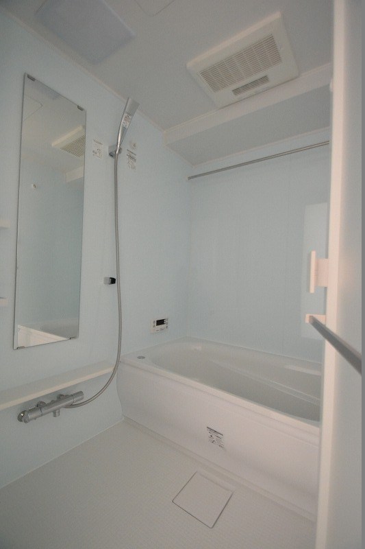 バス・シャワールーム　※同物件別部屋参考写真