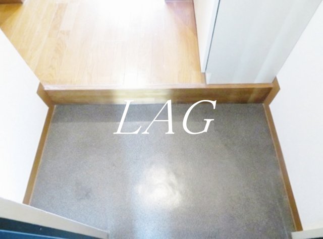 玄関　玄関です。