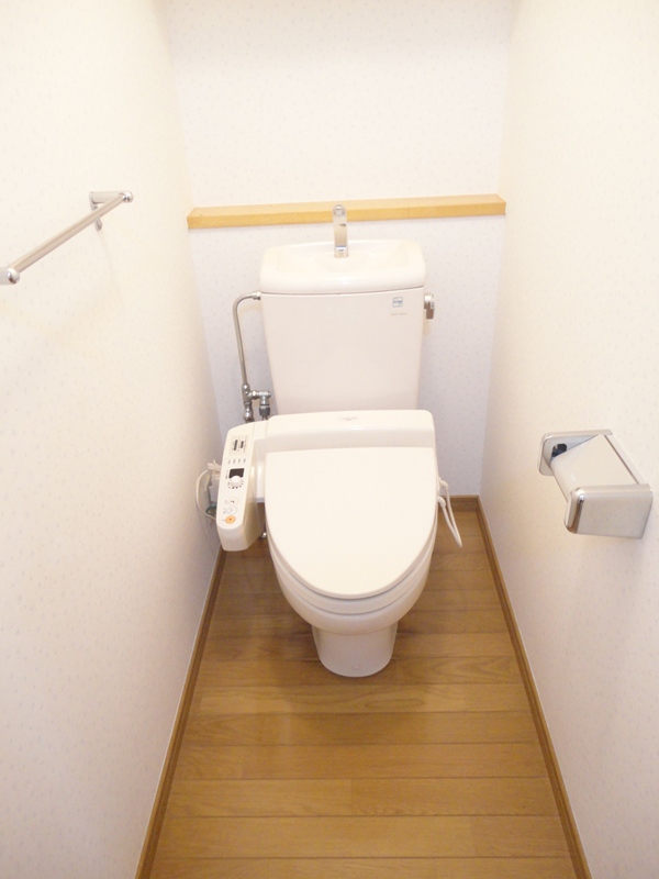 トイレ　ゆったりとした空間のトイレです※現状優先