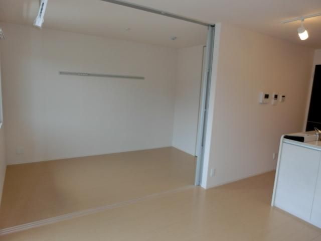 居室・リビング　※別号室参考写真です