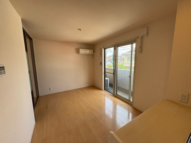 居室・リビング　同仕様