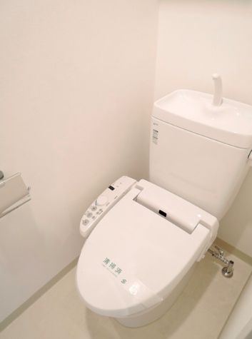 トイレ　落ち着いたトイレです
