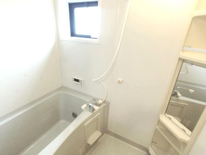 バス・シャワールーム　浴室