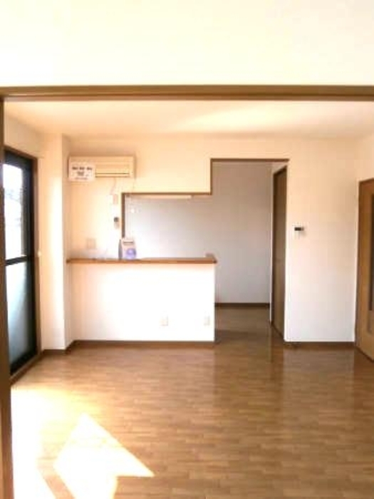 居室・リビング　リビング