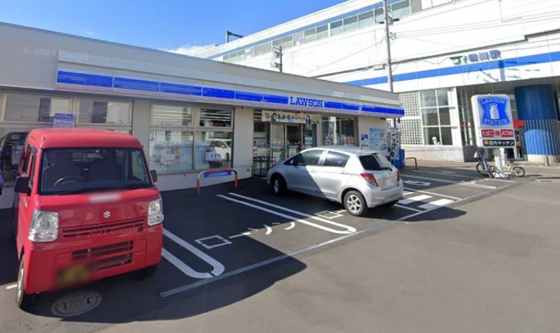 コンビニ　ローソン（コンビニ）まで403m