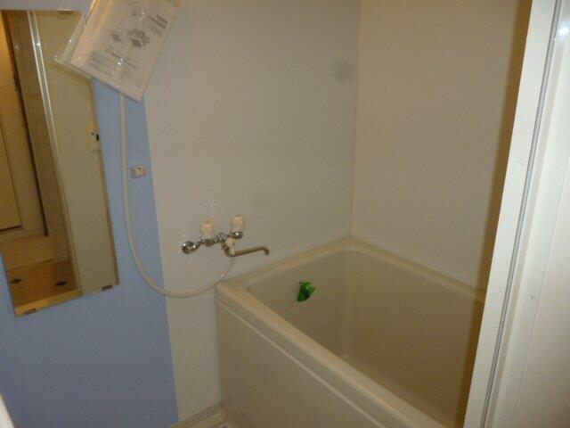 バス・シャワールーム　別部屋参考用写真