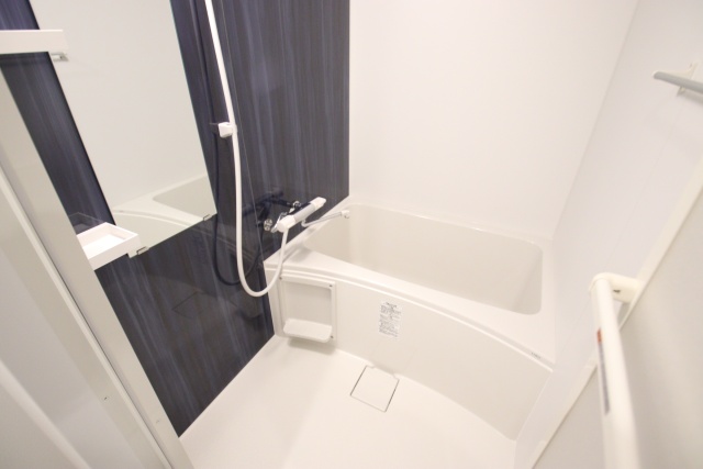 バス・シャワールーム　※別室の参考写真の為、現況優先です。