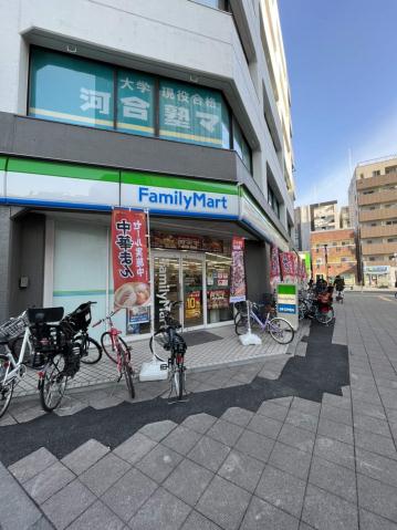 コンビニ　ファミリーマート墨田押上駅前店（コンビニ）まで282m