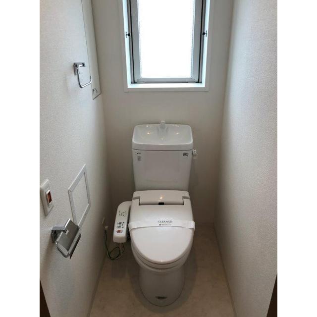 トイレ　※別部屋の参考写真です。