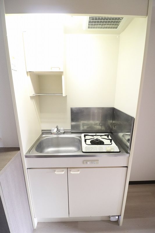 キッチン　※別部屋写真使用