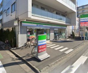 コンビニ　ファミリーマート大田北糀谷一丁目店（コンビニ）まで244m