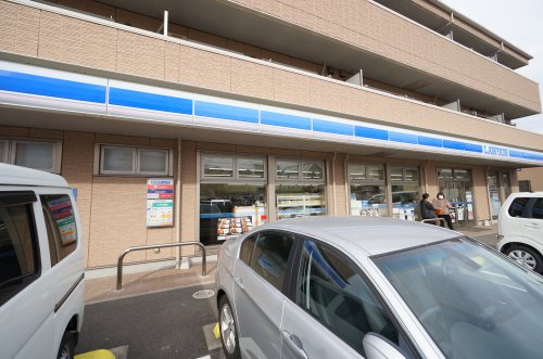 コンビニ　ローソン 千葉仁戸名町店（コンビニ）まで125m