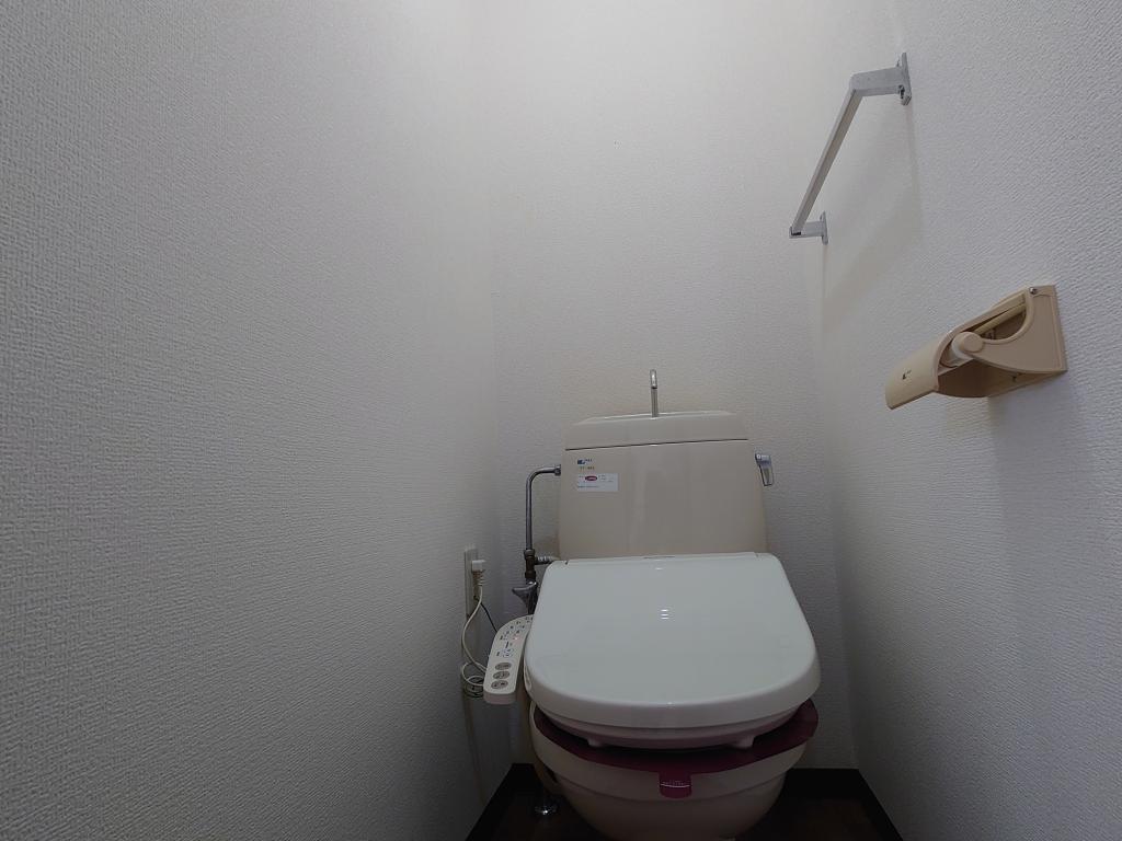シティ中島丁Bのトイレ写真