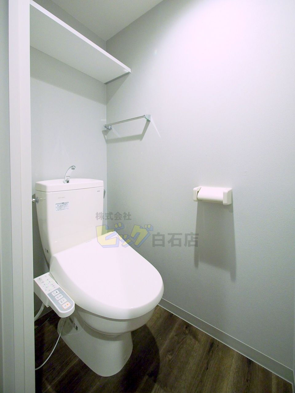 トイレ　ウォシュレット付きのトイレです♪
