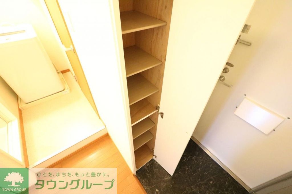 玄関　現況を優先