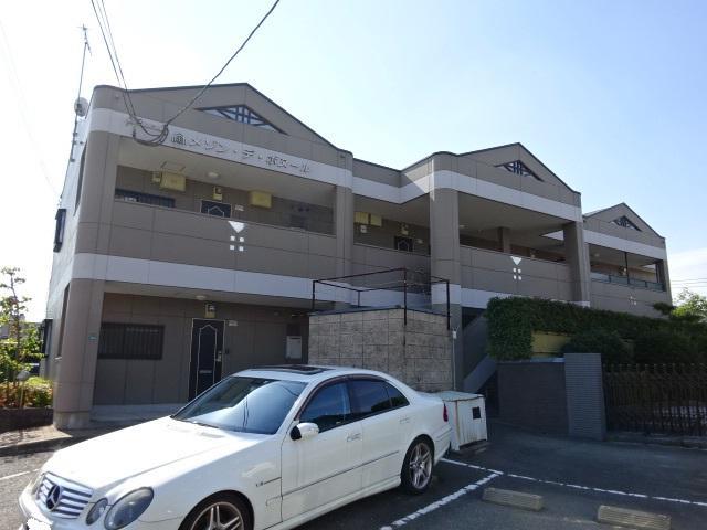 建物外観　外観写真（昼）
