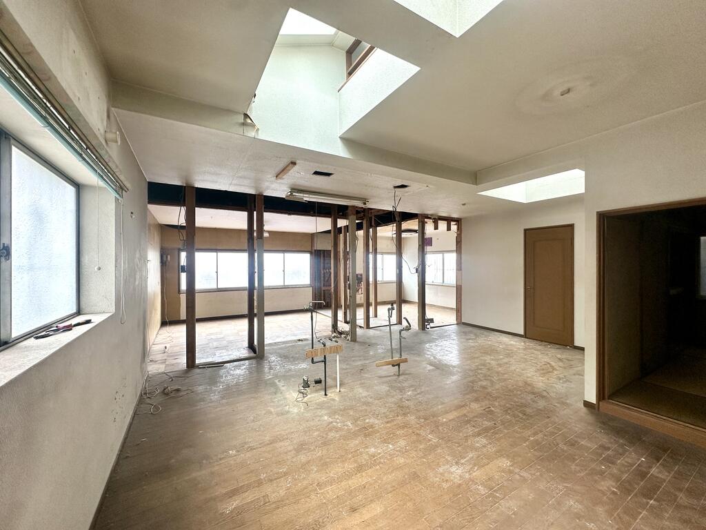 大阪市天王寺区舟橋町の居間写真