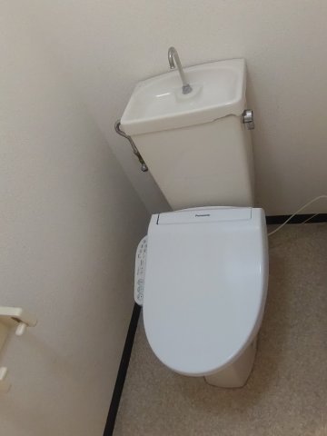 トイレ　トイレもきれいです