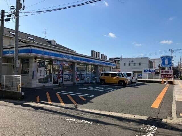 コンビニ　ローソン鹿児島紫原一本桜店（コンビニ）まで452m