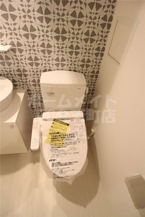 トイレ　清潔感のあるトイレです